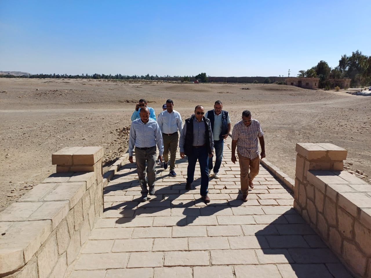 معبدي اسنا بالأقصر وإدفو