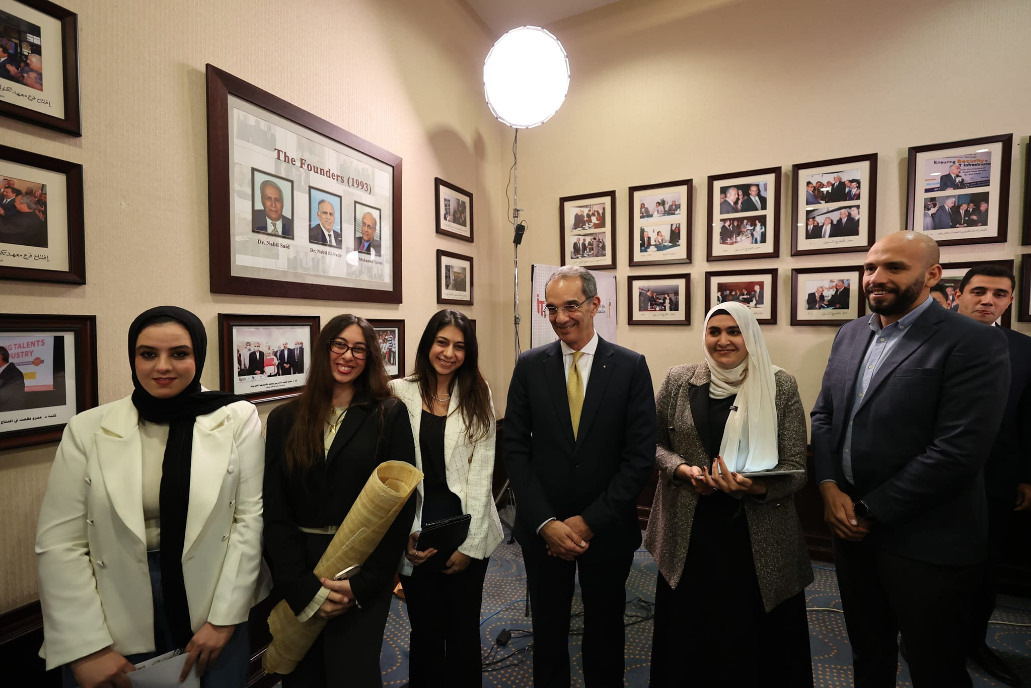 صور وزير التكنولوجيا