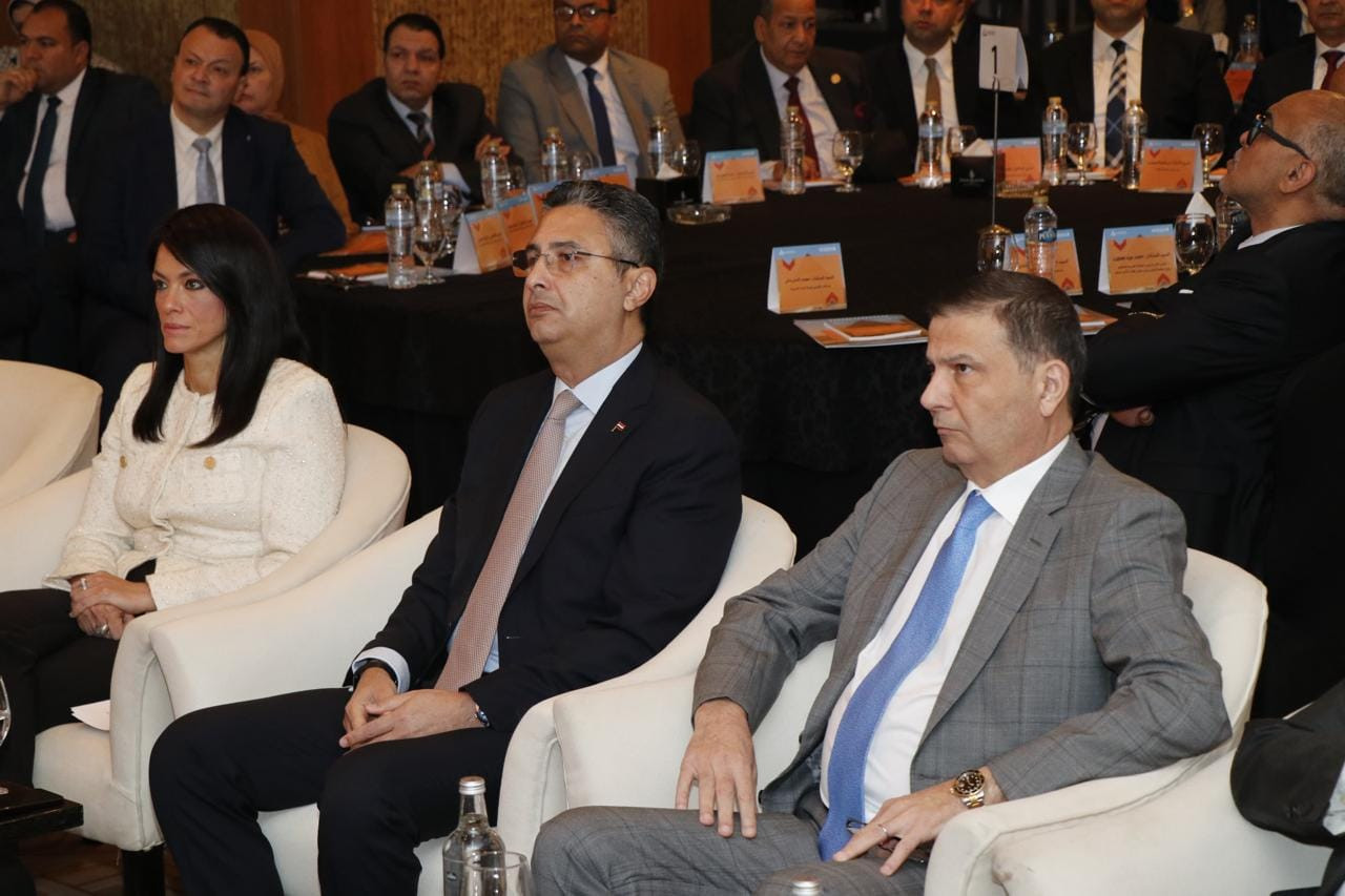 صور وزير  الزراعة