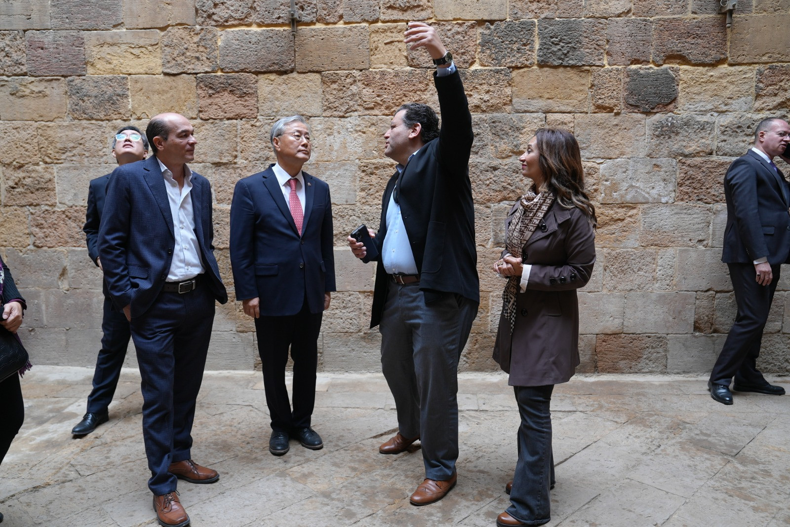 السفير الكوري يزور بيت الهراوي