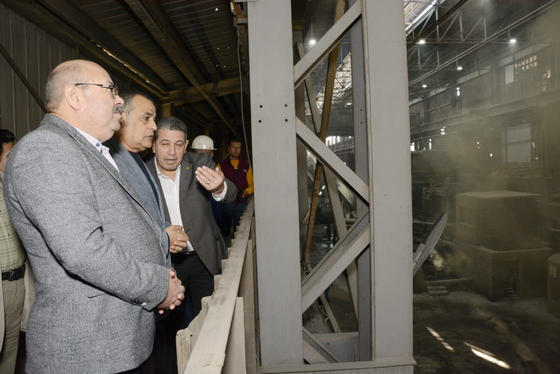 وزير الإنتاج الحربي