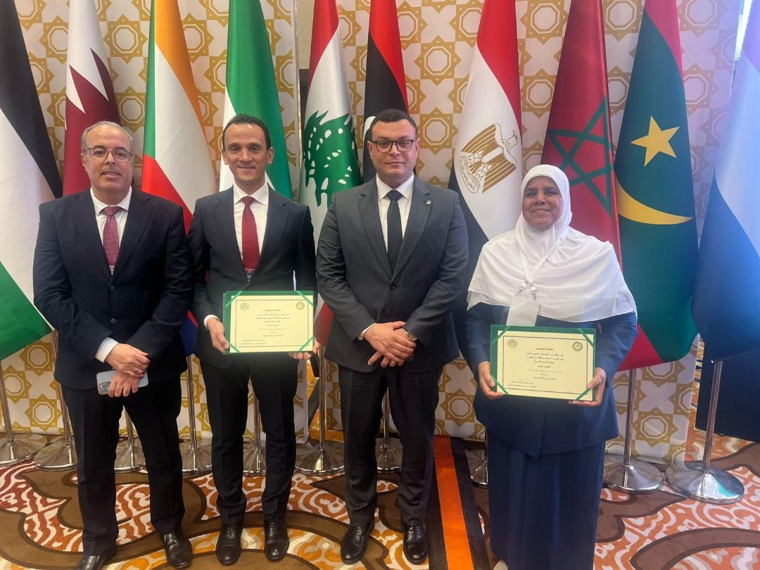 وزير الإسكان