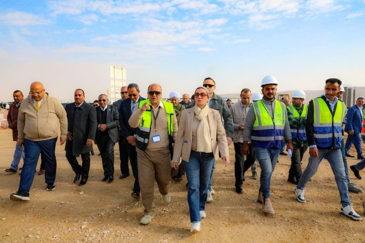وزيرة البيئة