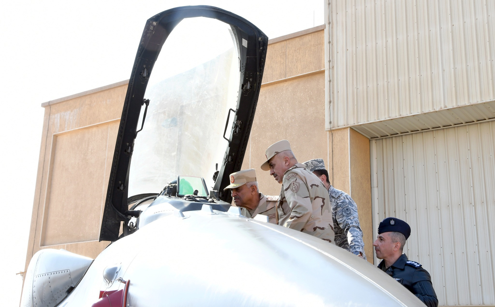 وزير الدفاع