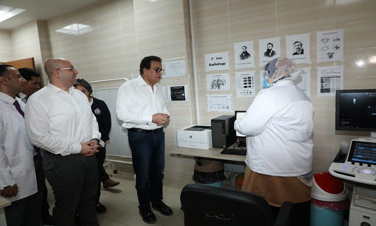 وزيرالصحة ومحافظ بني سويف يتابعان سيرالعمل بمستشفى إهناسيا