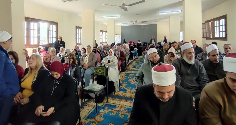 في نقطة ضوء