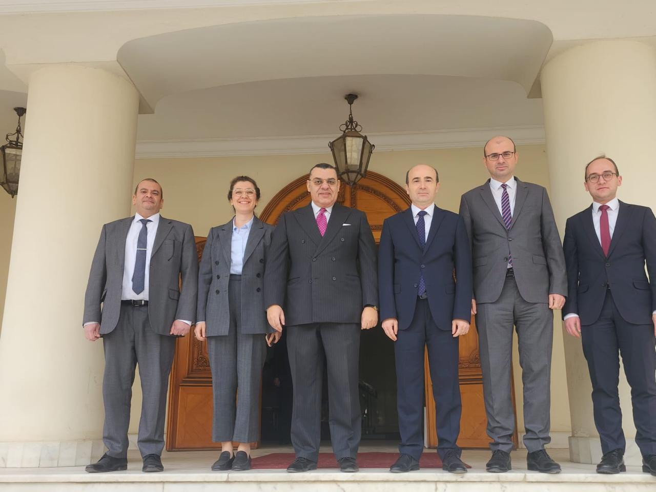 رئيس معهد الدراسات الدبلوماسية