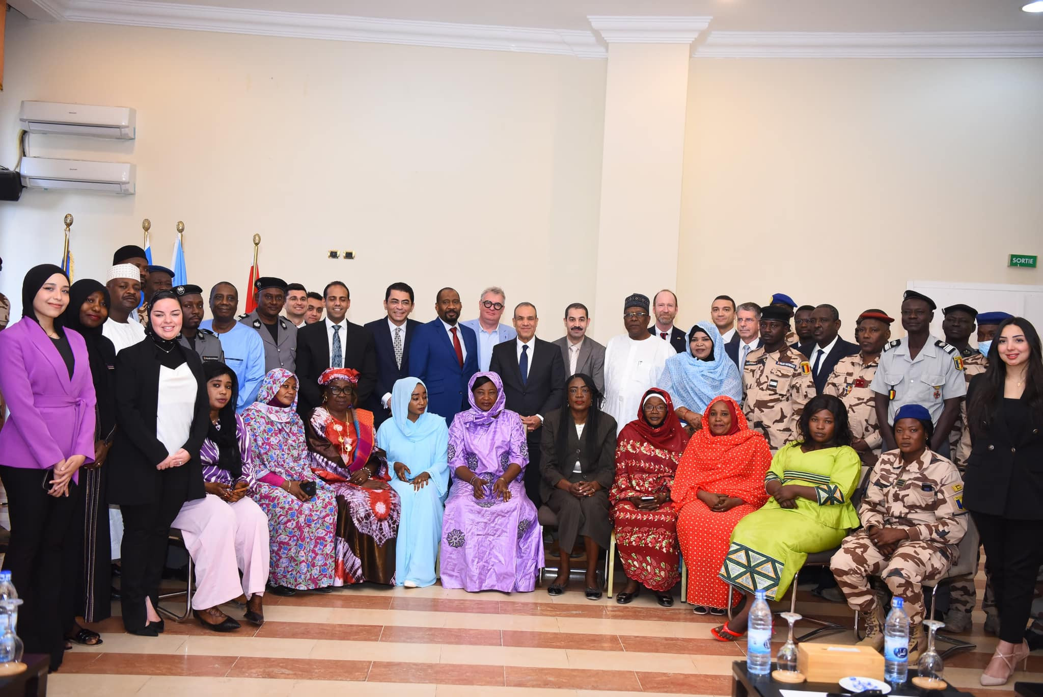 وزير الخارجية