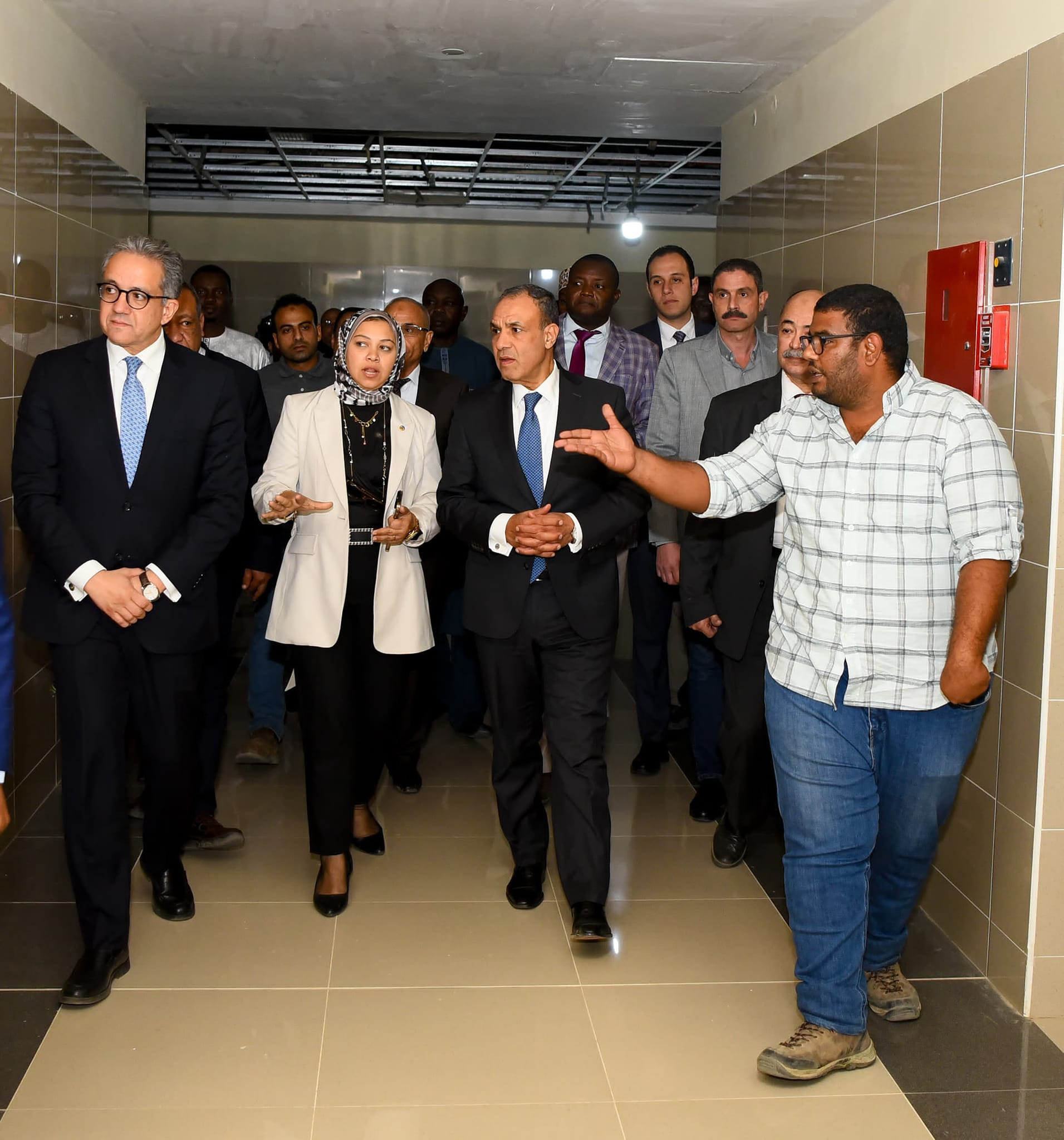 وزير الخارجية