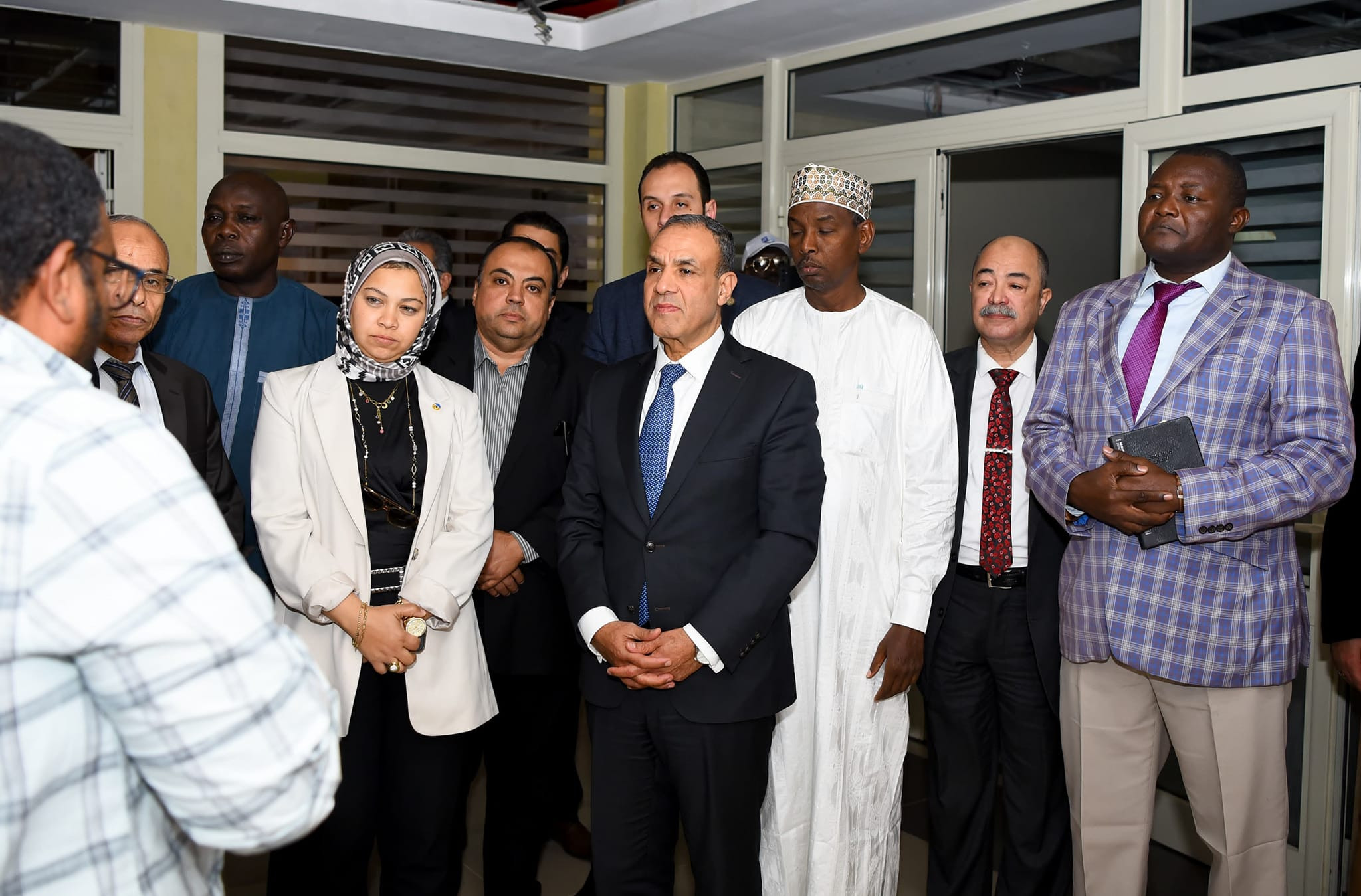 وزير الخارجية