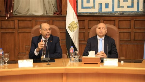 وزير العمل ومحافظ القاهرة