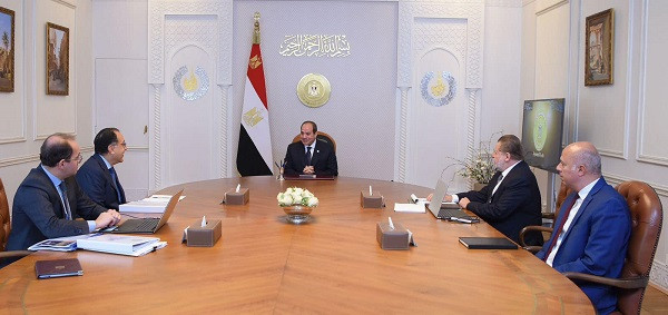 الرئيس والحكومة