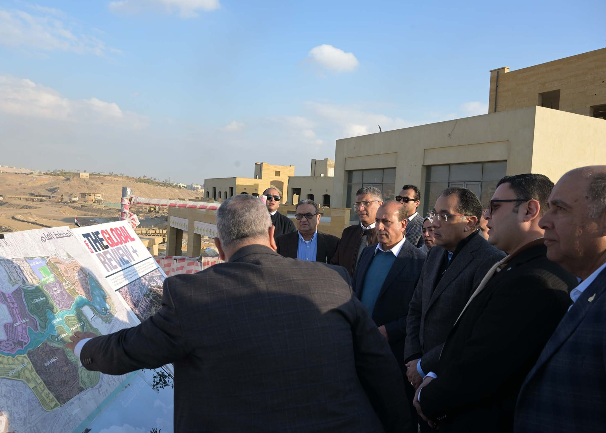 رئيس الوزراء يتابع الموقف التنفيذي لمشروع حدائق 