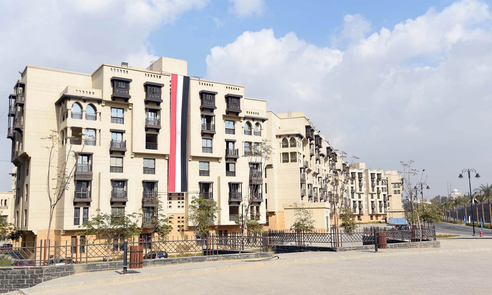 رئيس الوزراء يتفقد مشروع 