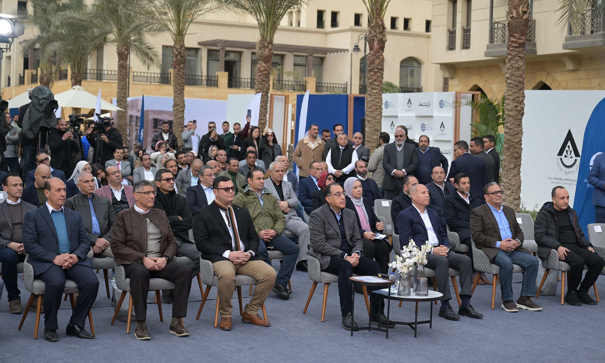 رئيس الوزراء يتفقد مشروع 