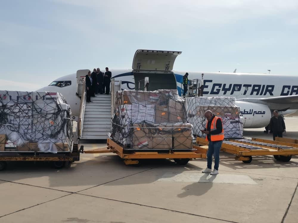 طائرة اغاثة