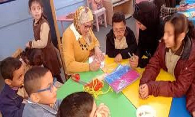 الشاعرمصطفى عبدالمنعم يشيدباهتمام الدولة بتنمية مهارات الأطفال من ذوى