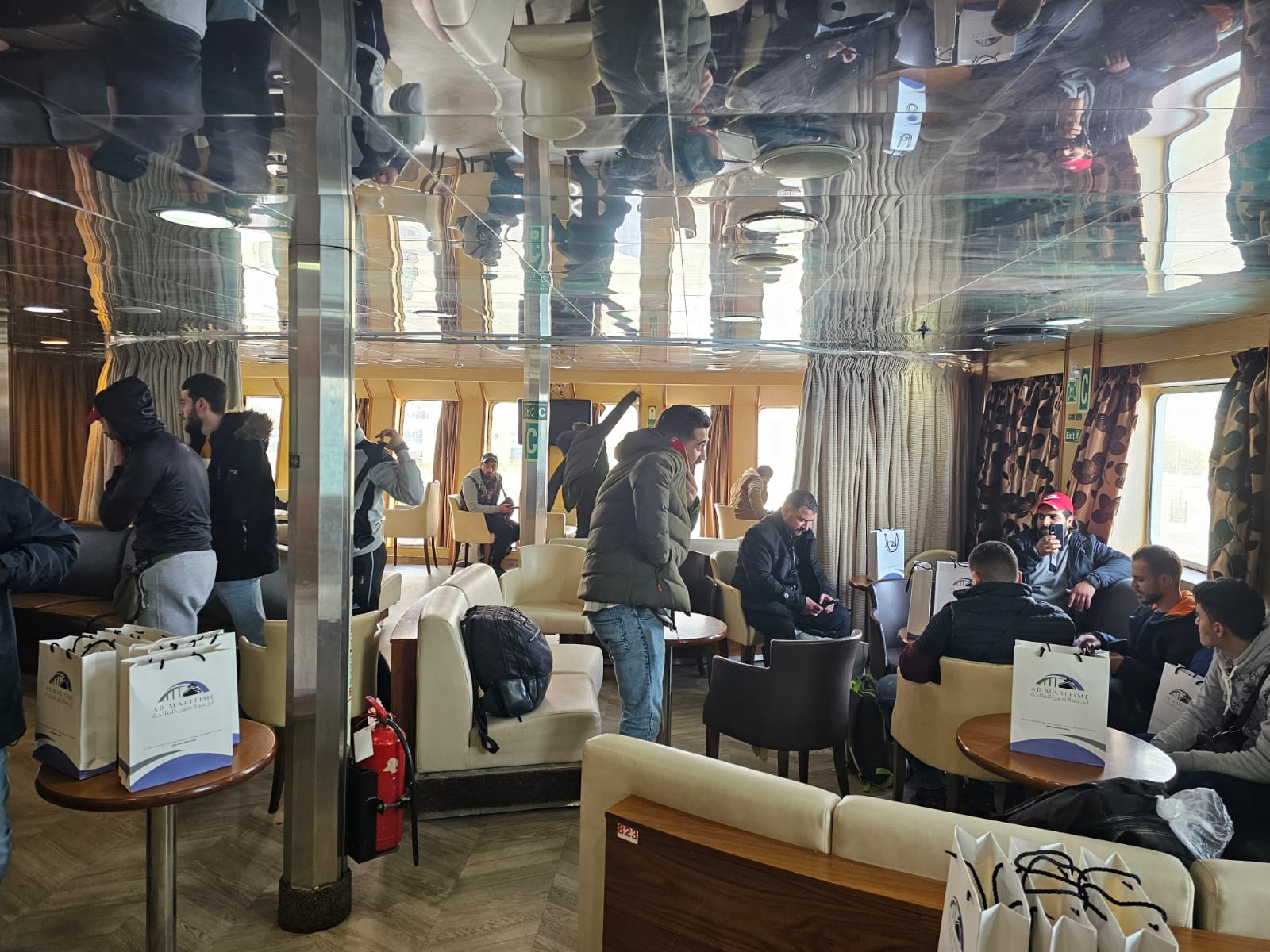 مغادرة السوريين من نويبع