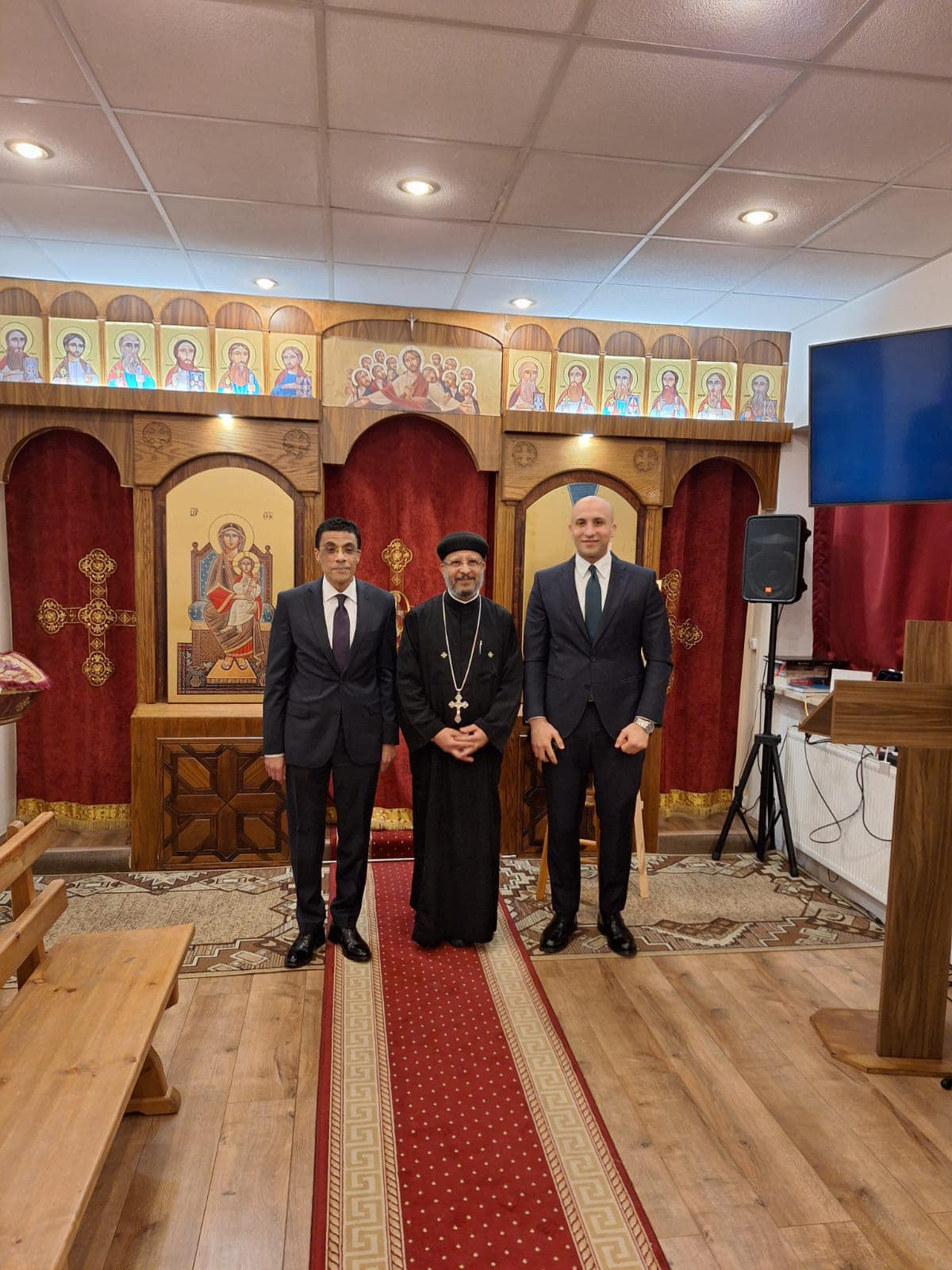 السفير الانصاري