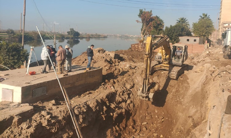 محافظ الغربية يتابع استكمال تطوير كورنيش كفر الزيات