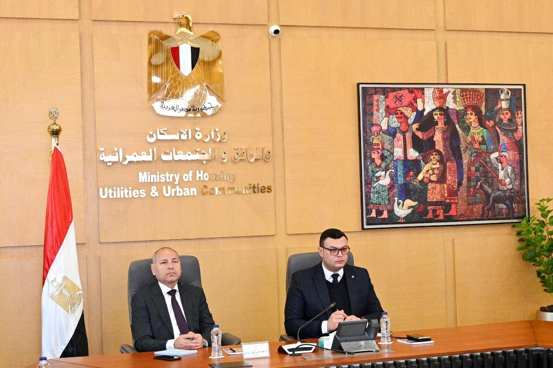 وزير الاسكان زمحافظ القاهرة