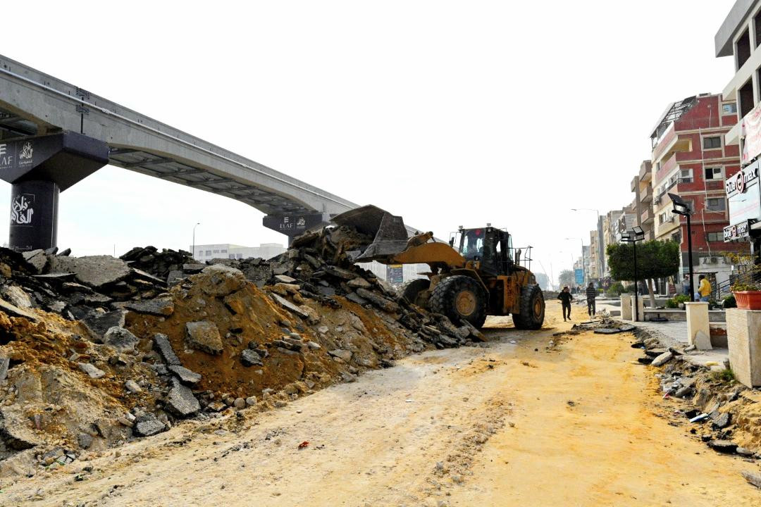 وزير الإسكان