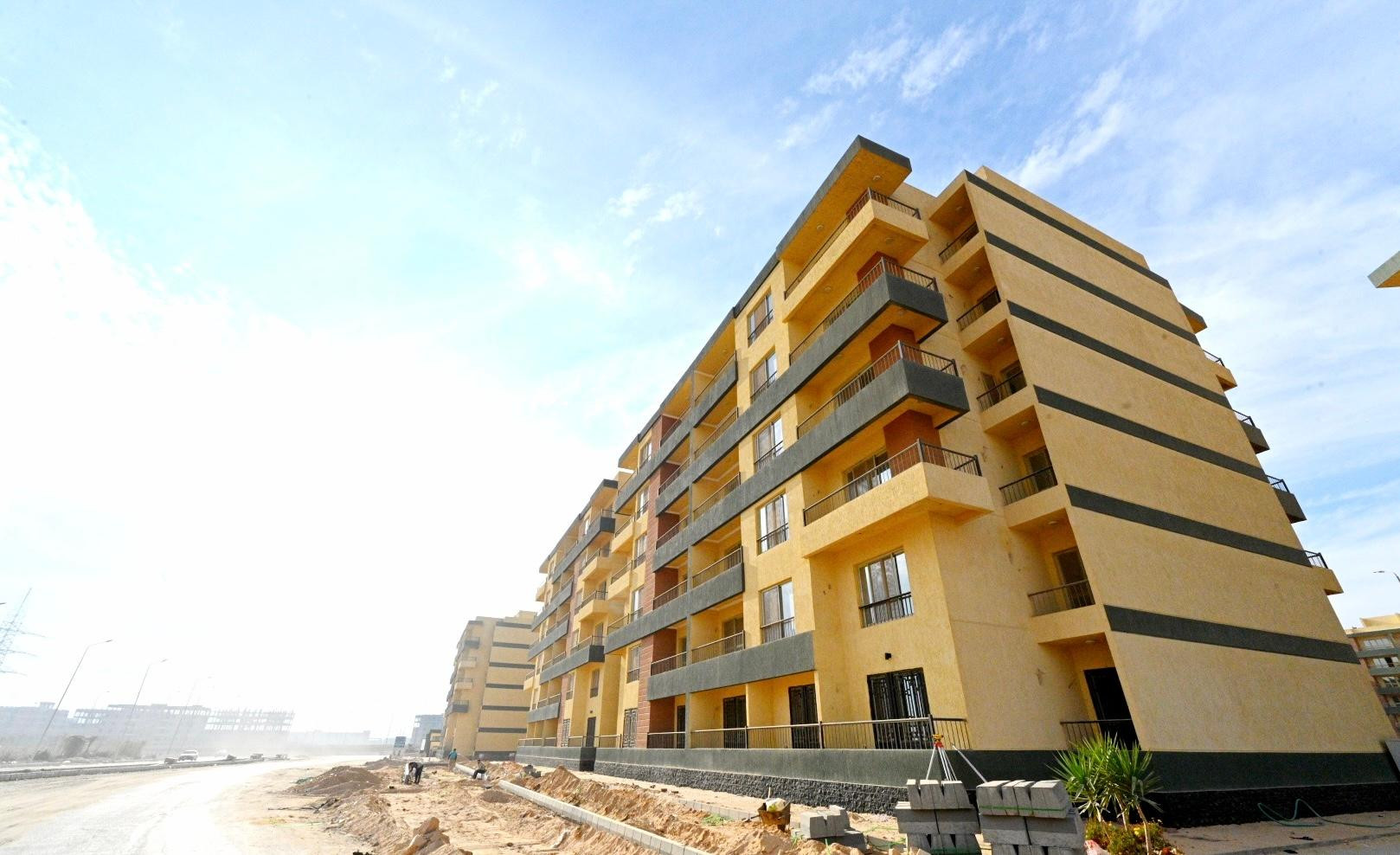 وزير الإسكان