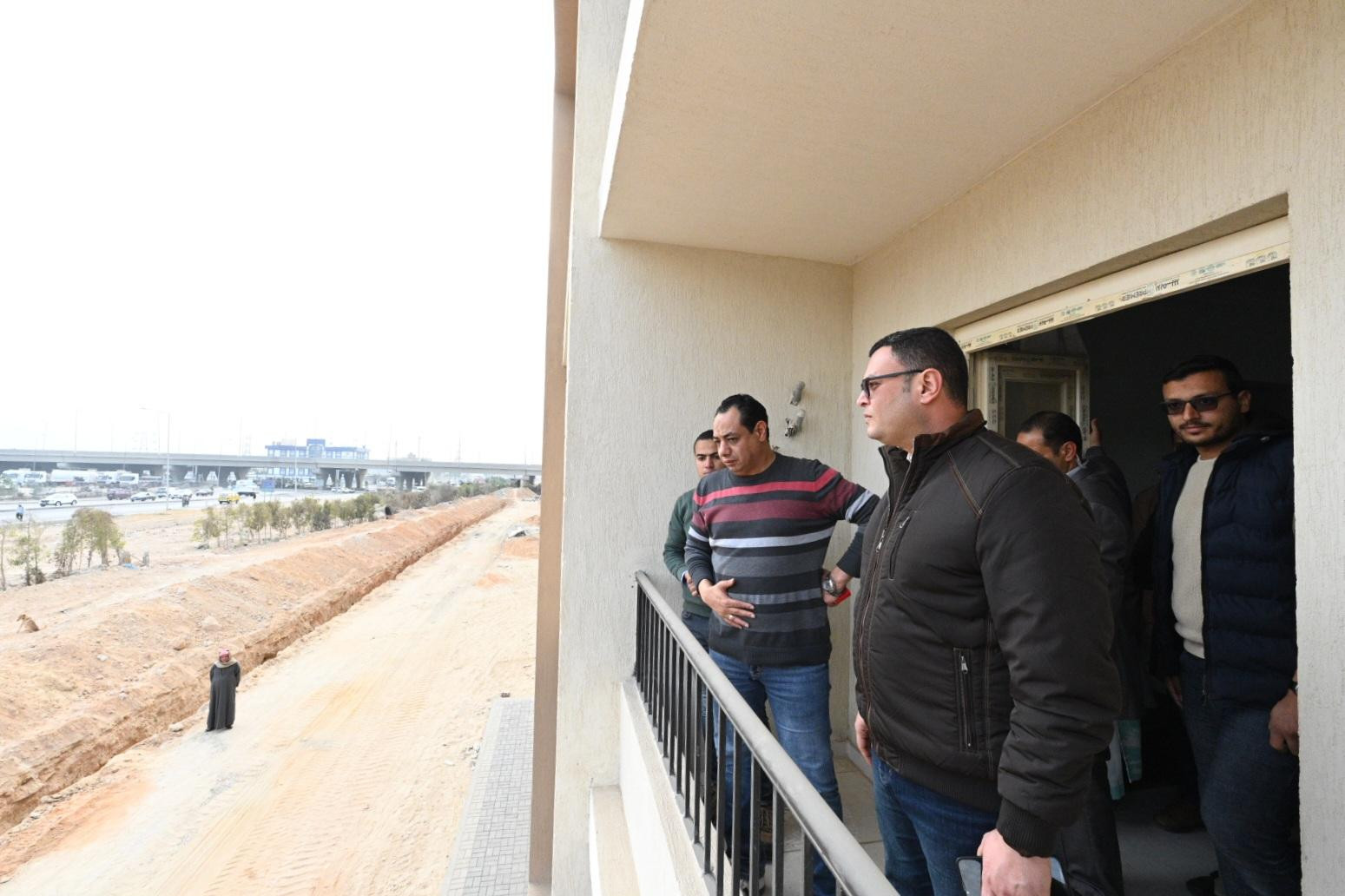 وزير الإسكان