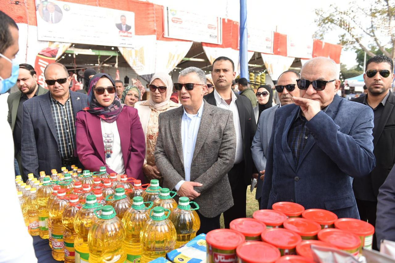 وزير التموين