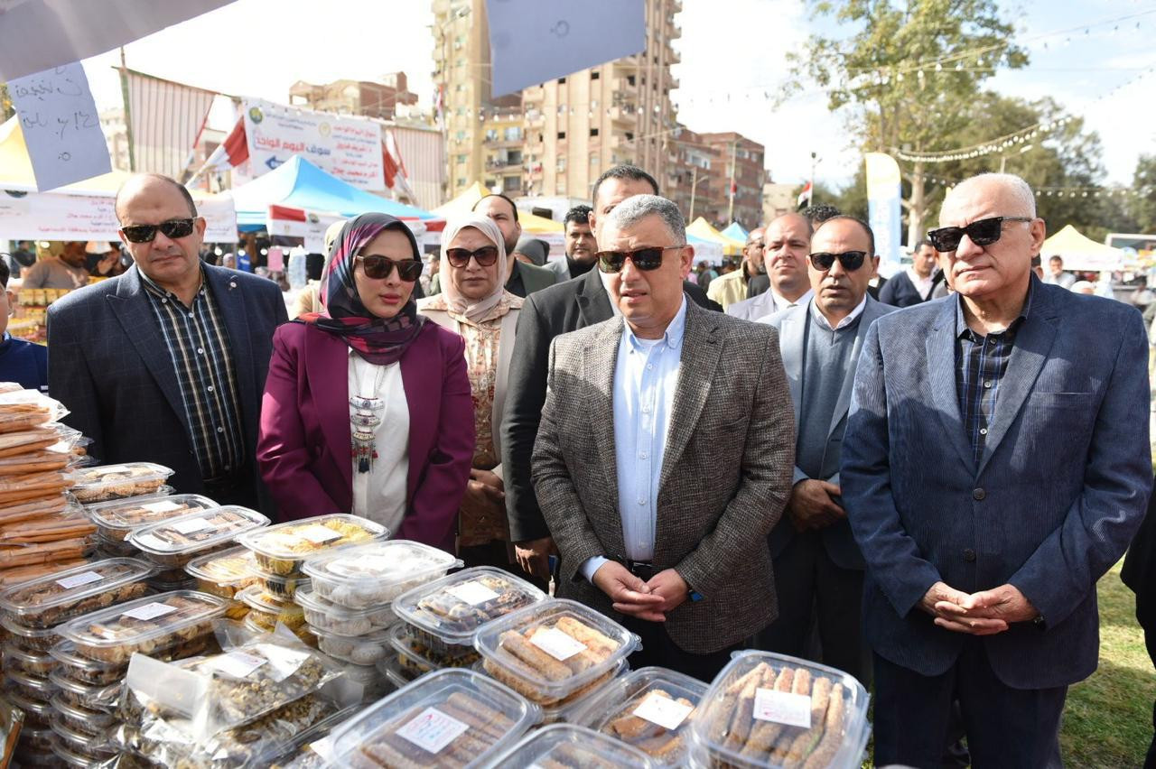 وزير التموين