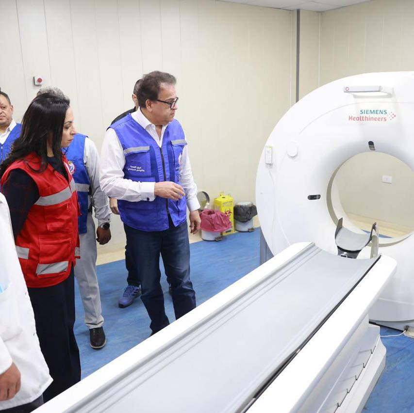 عبد الغفار ومايا مرسي