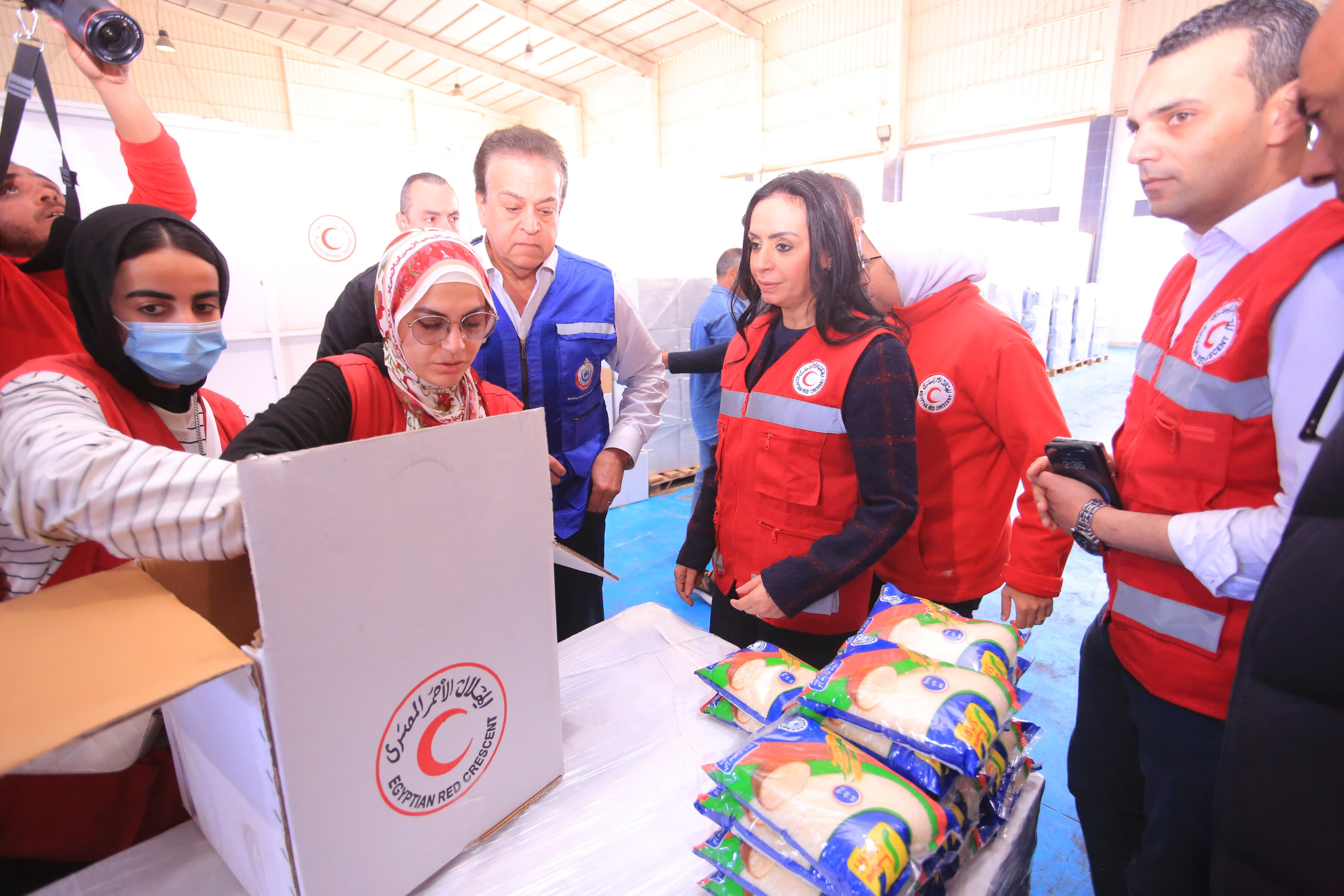 خالد عبد الغفار ومايا مرسي