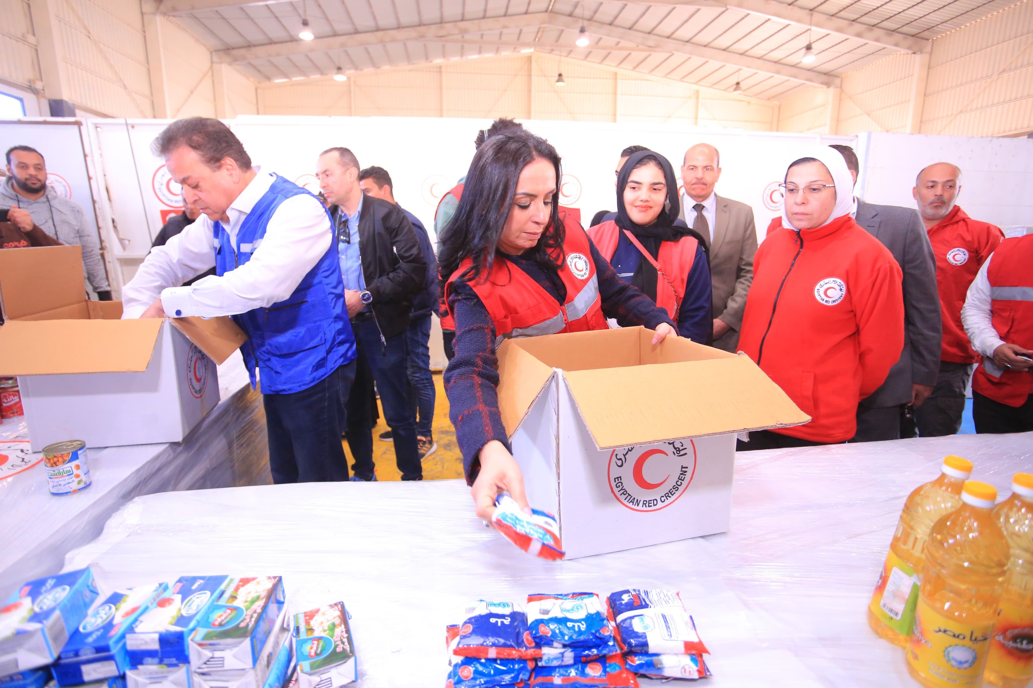 خالد عبد الغفار ومايا مرسي