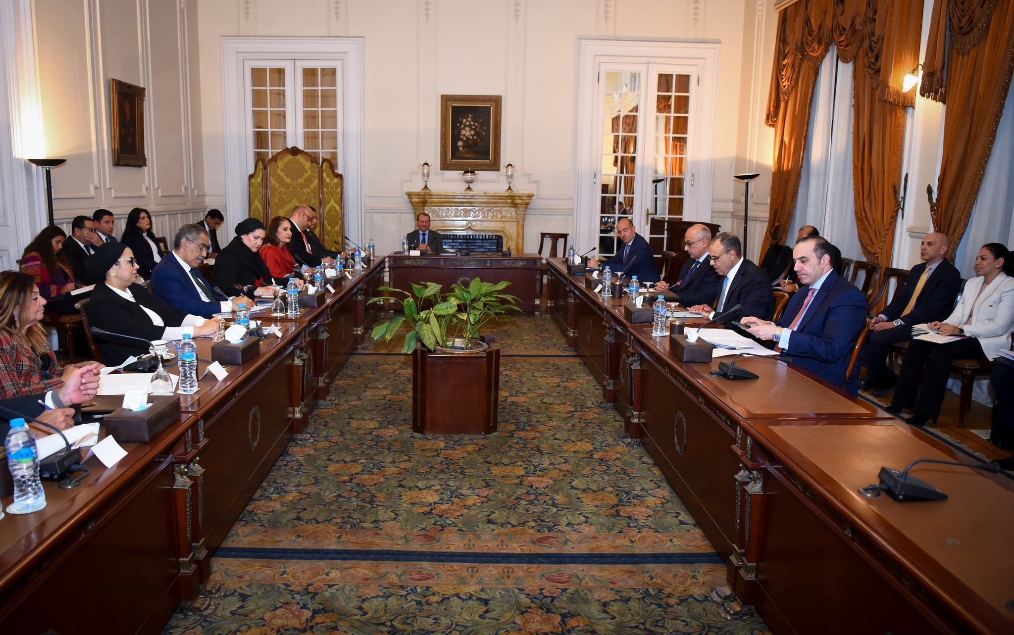 وزير الخارجية