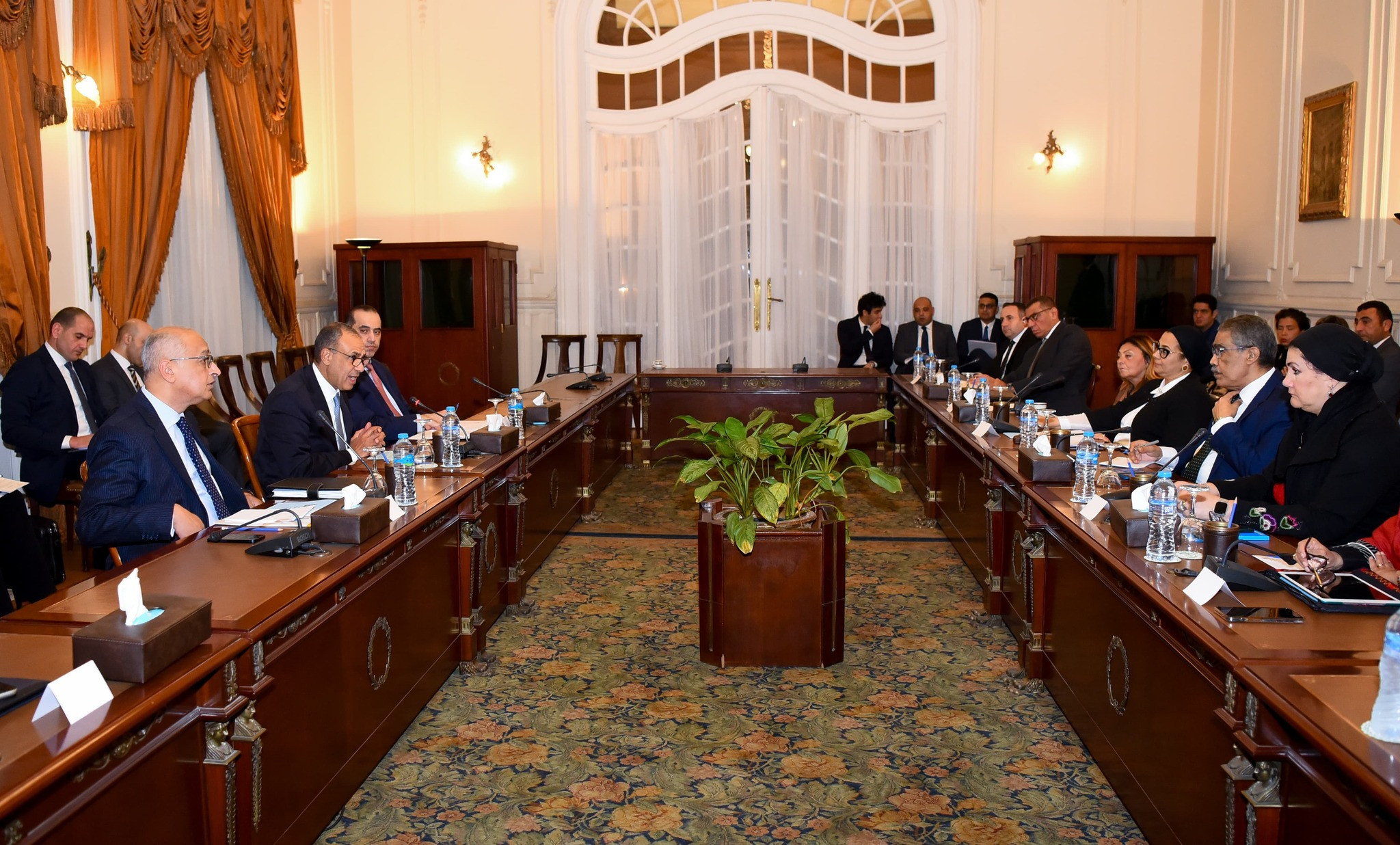 وزير الخارجية