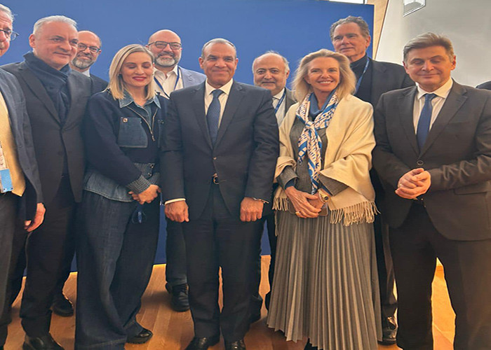 وزير الخارجية