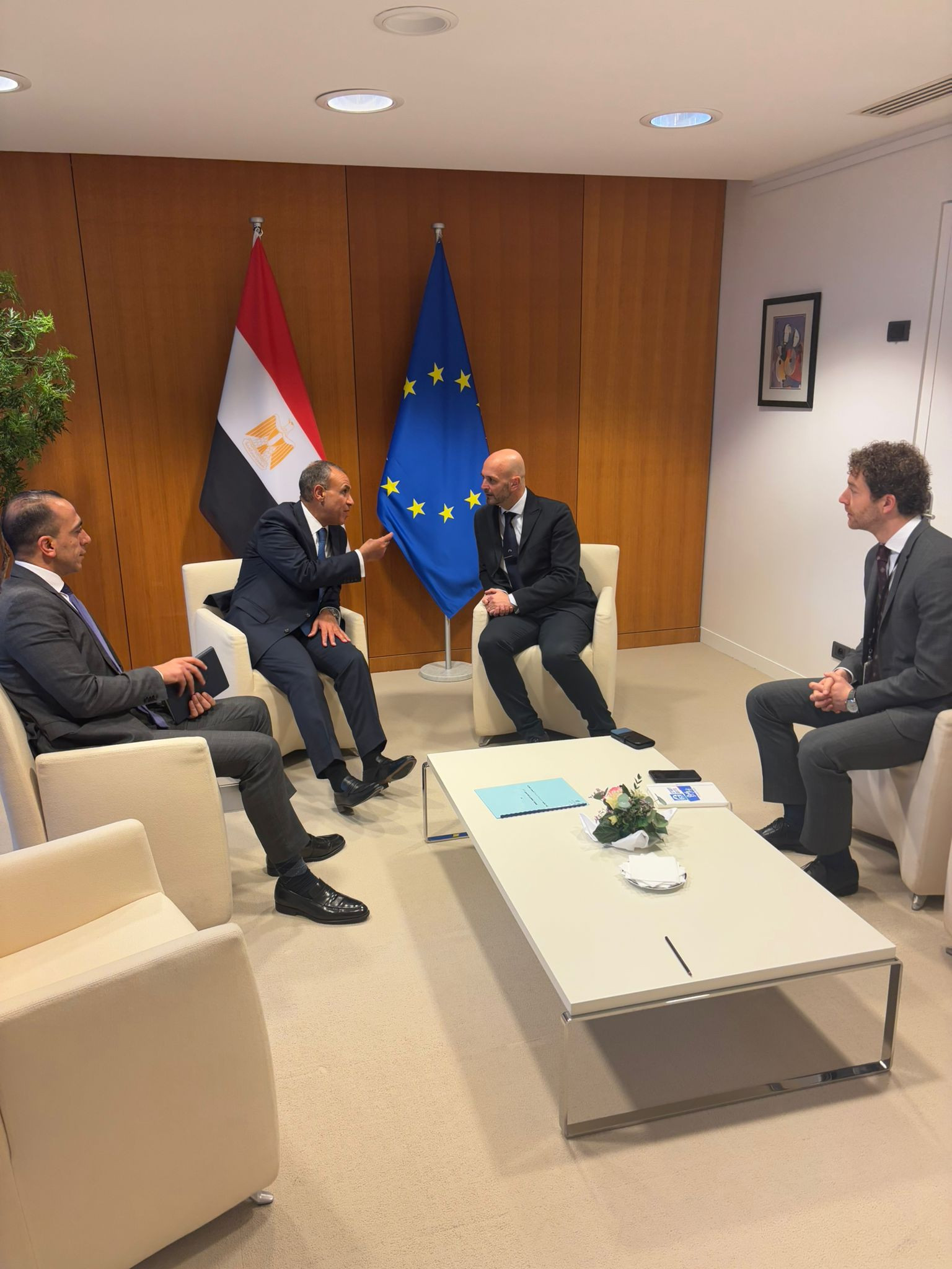 وزير الخارجية