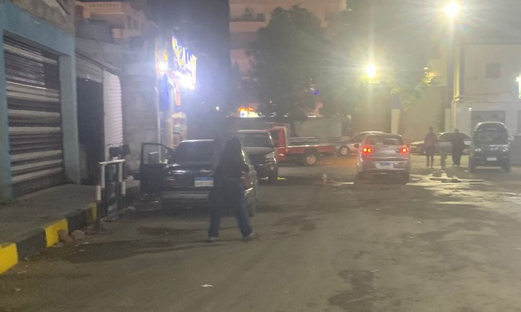 محافظ البحر الأحمر يوجه بإزالة الإشغالات بشارع مول العرب بالغردقة