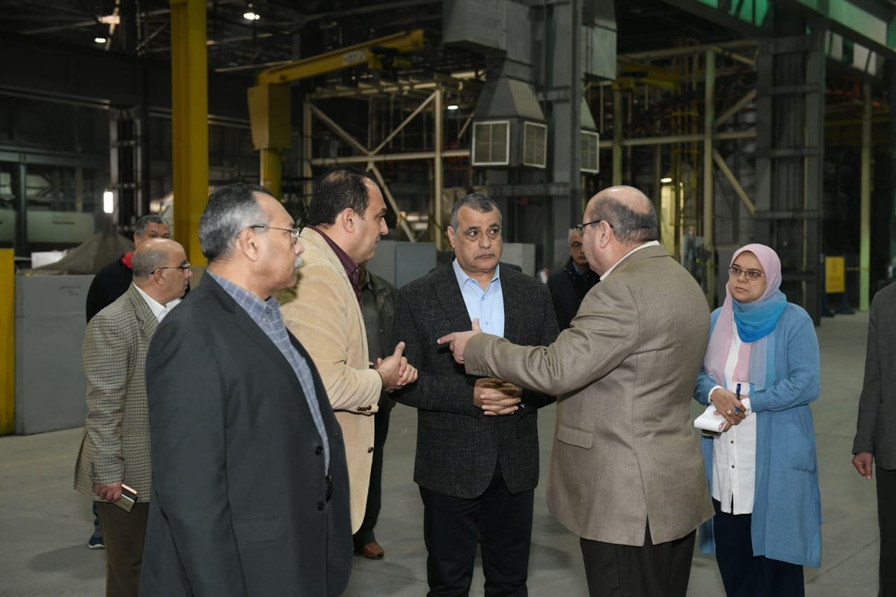 وزير الانتاج الحربي