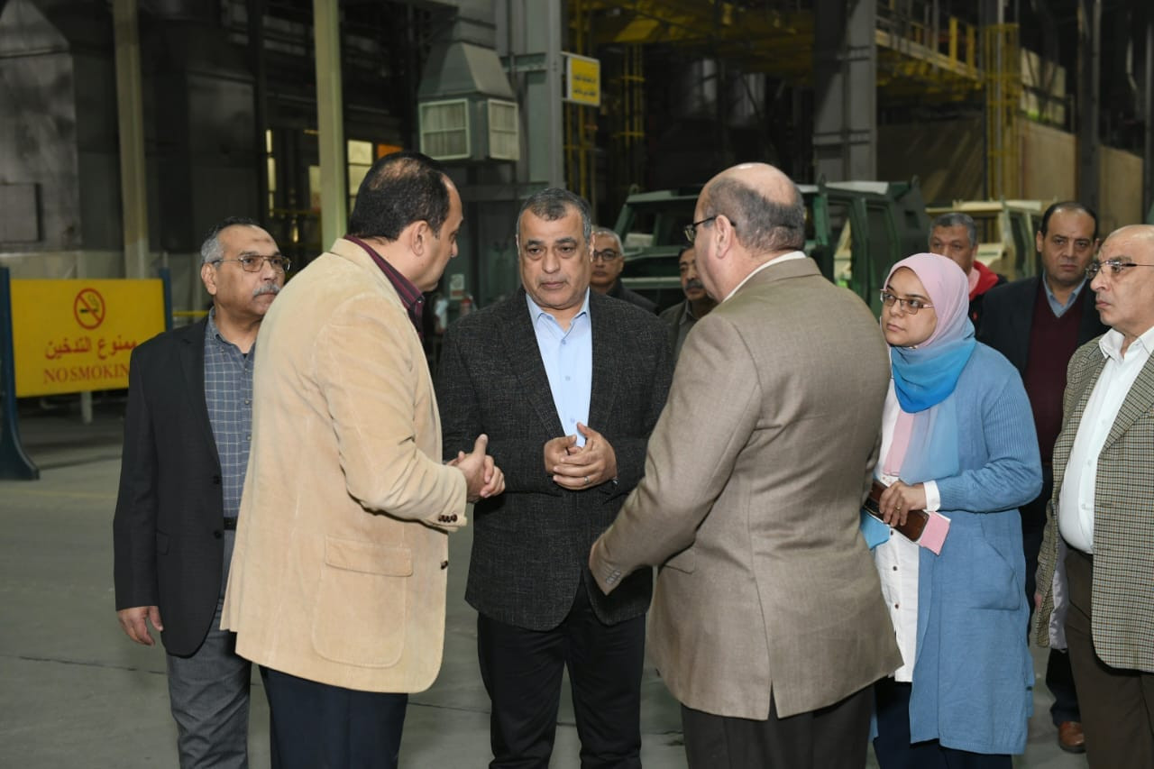 وزير الانتاج الحربي