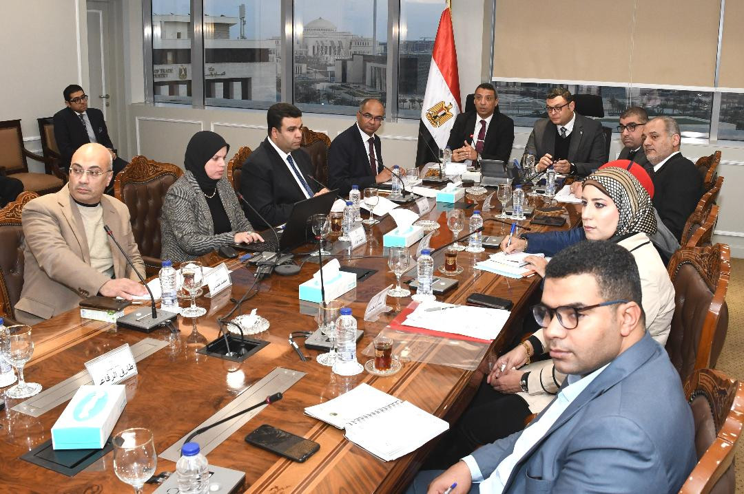 وزير الإسكان