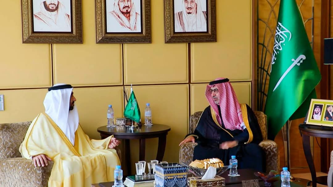 رئيس البرلمان العربي والسفير السعودي