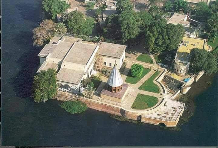 مقياس النيل وقصر المانسترلي