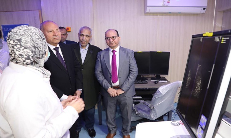 محافظ القاهرة يفتتح وحدة ماموجرام متطورة بالشروق للكشف المبكرعن سرطان