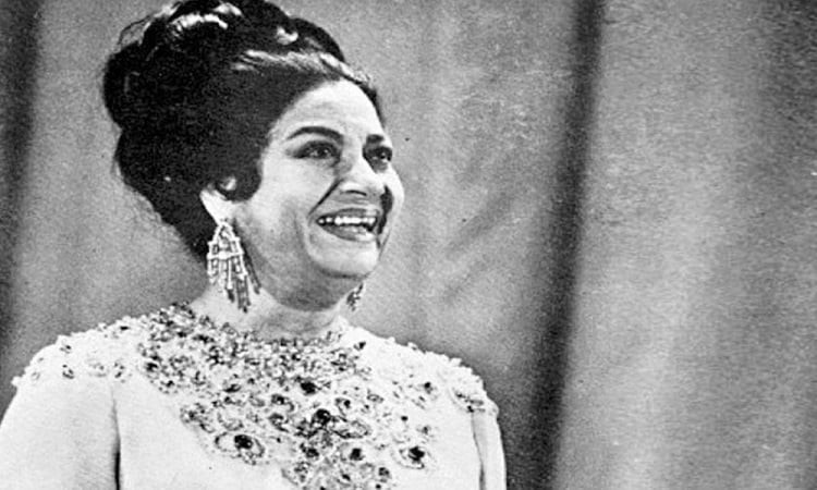 طارق الشناوي: 50 عامًا على وفاة أم كلثوم أيقونة الغناء العربي