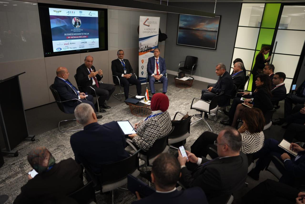 وزير الطيران