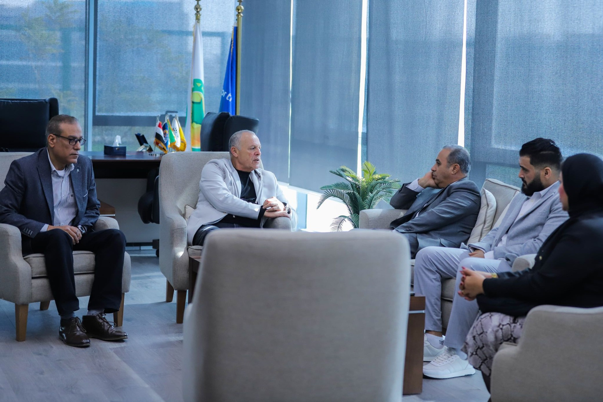 أبو ريدة ورئيس الاتحاد الليبي