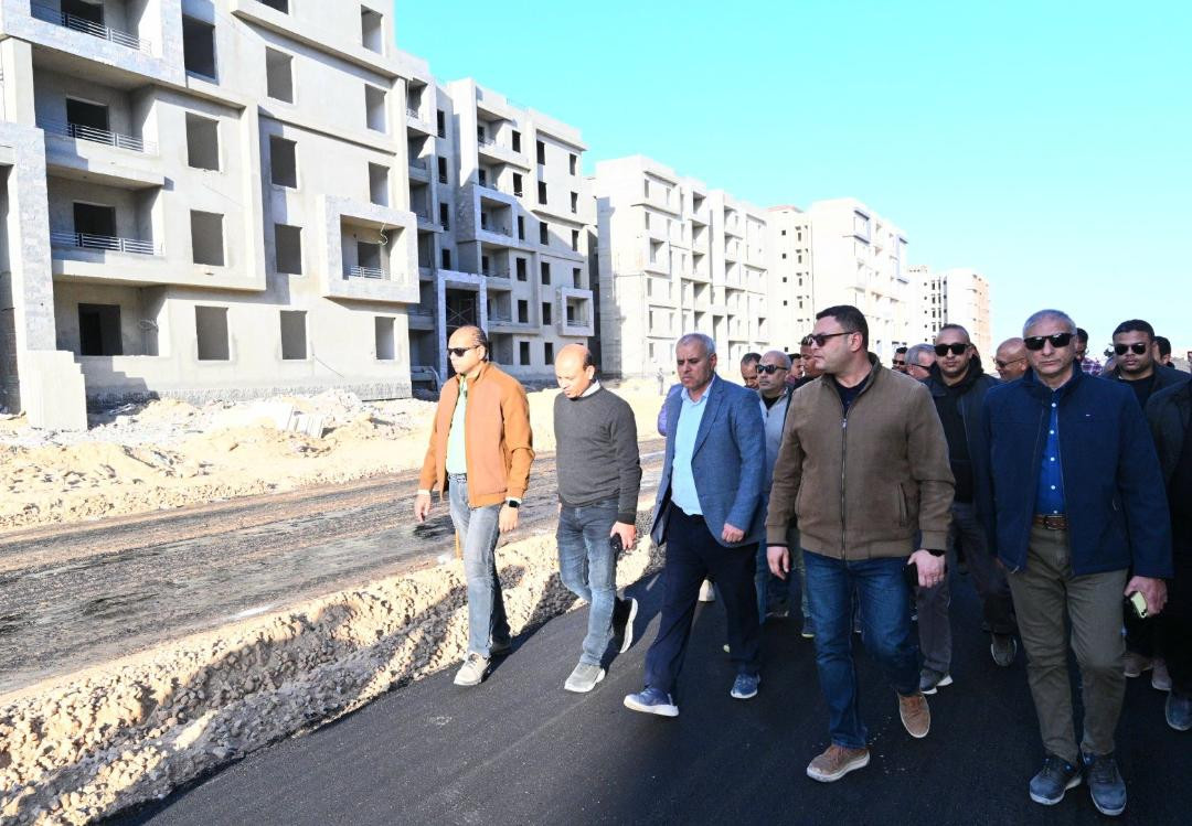 وزير الإسكان