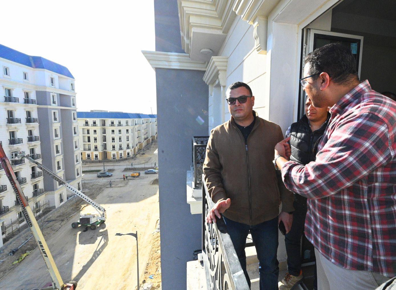 وزير الإسكان