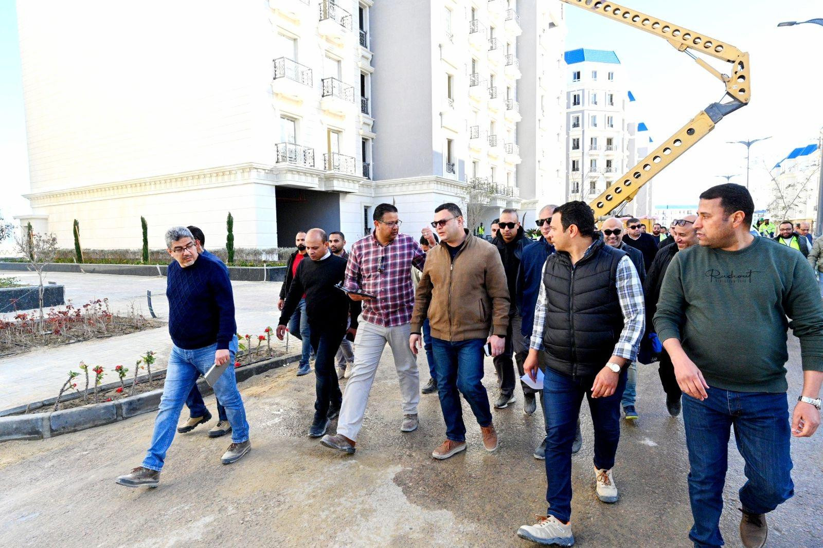 وزير الإسكان